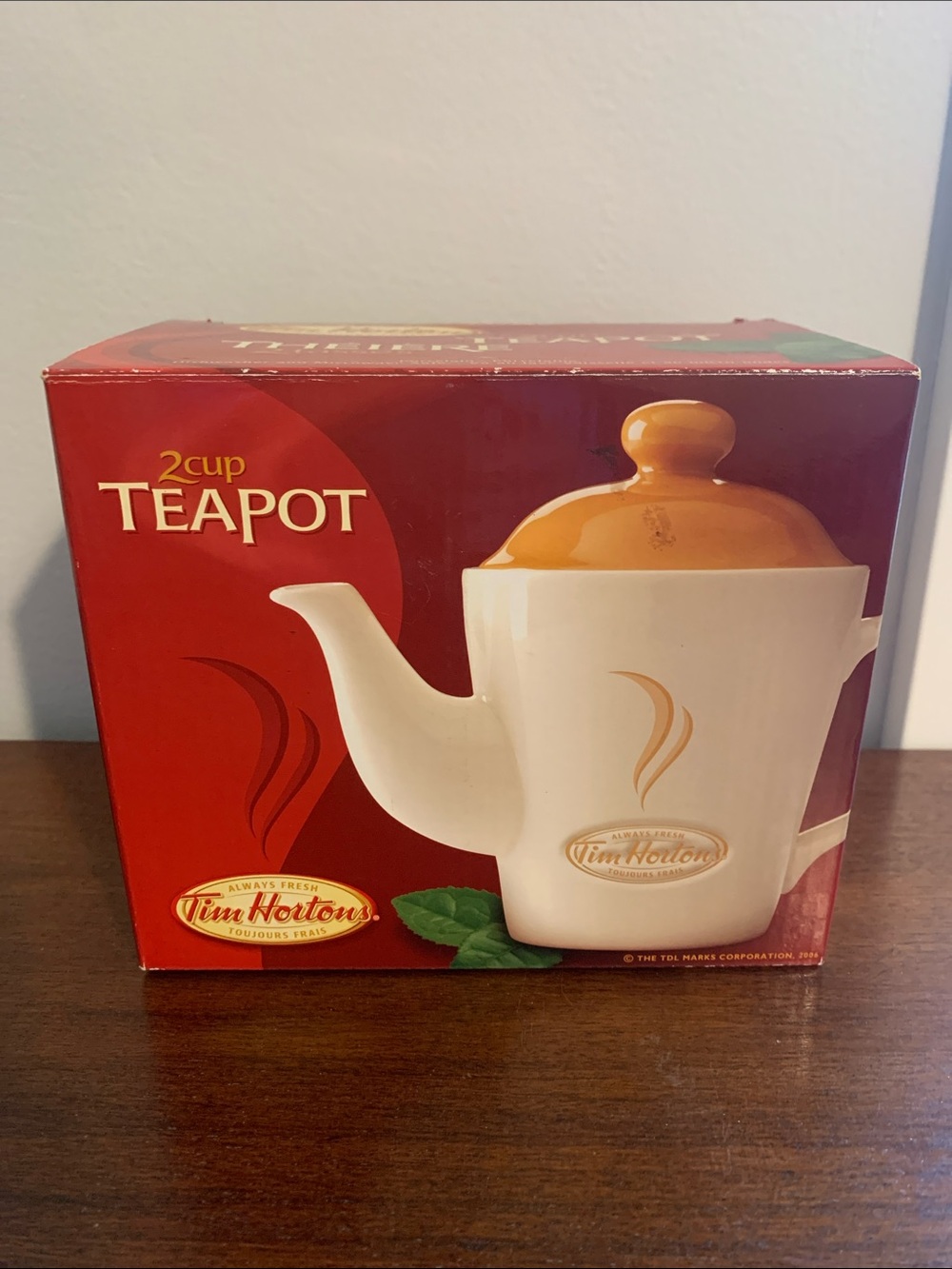 Tim Hortons Vintage 2 Cup White and Cream Teapot Original Box